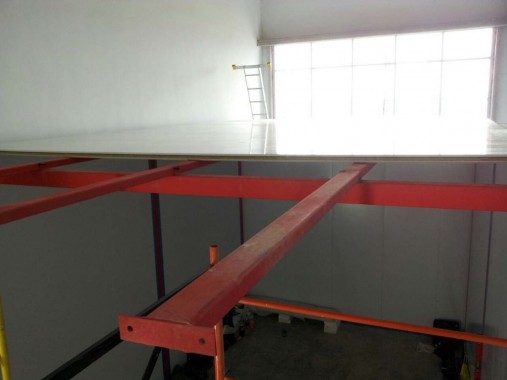 На Заводе по производству дизельных двигателей для локомотивов в г. Астана (Казахстан) SPK GROUP устанавливает камеру для смешивания и хранения красок