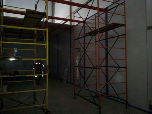 На Заводе по производству дизельных двигателей для локомотивов в г. Астана (Казахстан) SPK GROUP устанавливает камеру для смешивания и хранения красок