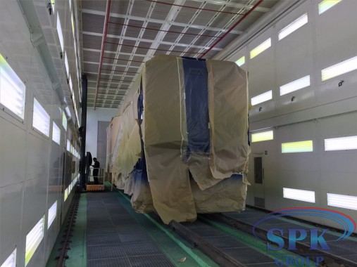 Электровозосборочный завод. Окрасочно-сушильная камера для ж/д.