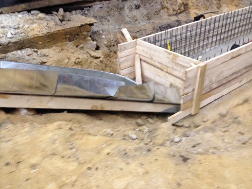 Строительство окрасочно-сушильной камеры для электровозов и локомотивов SPK.