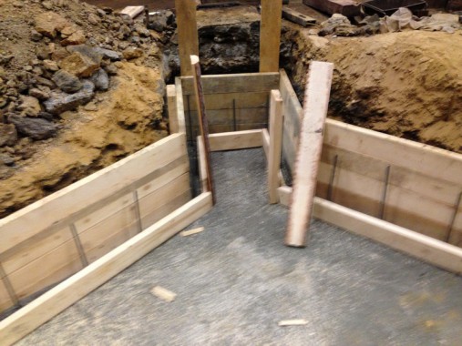 Строительство окрасочно-сушильной камеры для электровозов и локомотивов SPK.