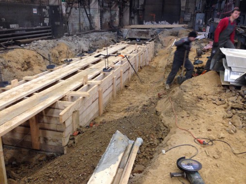 Строительство окрасочно-сушильной камеры для электровозов и локомотивов SPK.