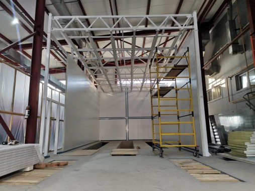 Двухсекционная покрасочно-сушильная камера SPK-SCB-16.6.5 для спецтехники, г. Миасс