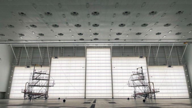 Окрасочная камера для авиации SPK-86.87, г. Минск (Беларусь) Окрасочная камера для авиации SPK-86.87, г. Минск (Беларусь)