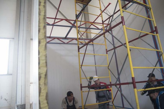 Строительство моечной камеры на Заводе по производству дизельных двигателей GEVO. Строительство моечной камеры на Заводе по производству дизельных двигателей GEVO.