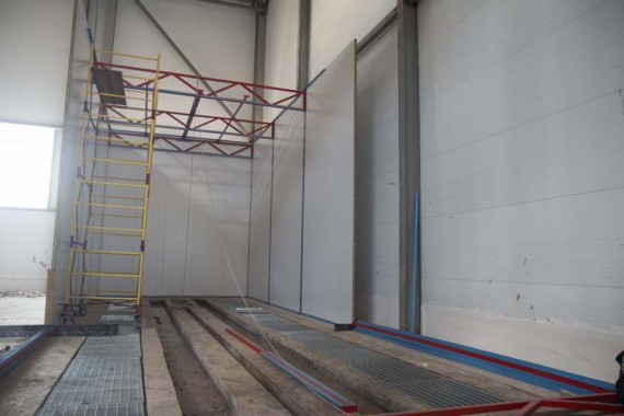 Строительство моечной камеры на Заводе по производству дизельных двигателей GEVO. Строительство моечной камеры на Заводе по производству дизельных двигателей GEVO.