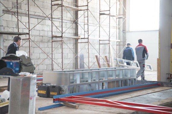 Строительство моечной камеры на Заводе по производству дизельных двигателей GEVO. Строительство моечной камеры на Заводе по производству дизельных двигателей GEVO.