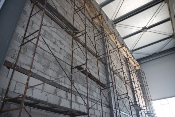 Строительство моечной камеры на Заводе по производству дизельных двигателей GEVO. Строительство моечной камеры на Заводе по производству дизельных двигателей GEVO.