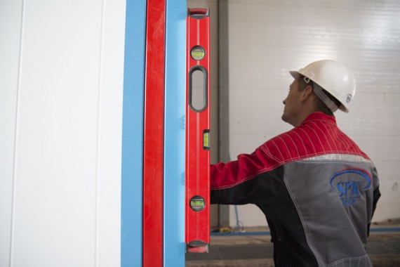 Строительство моечной камеры на Заводе по производству дизельных двигателей GEVO. Строительство моечной камеры на Заводе по производству дизельных двигателей GEVO.