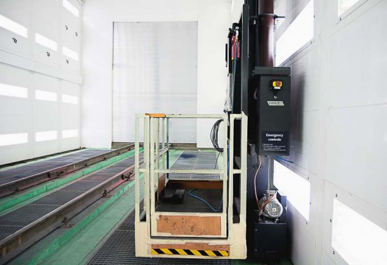 Электровозосборочный завод. Покрасочно-сушильная камера для локомотивов Alstom SPK-32.9.8