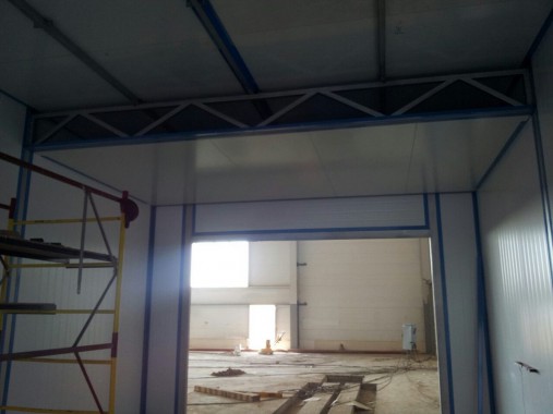 Проходная моечная камера 