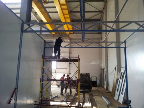 Проходная моечная камера 