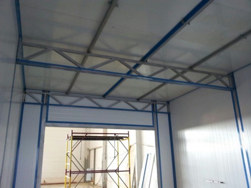 Проходная моечная камера 