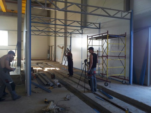 Проходная моечная камера 