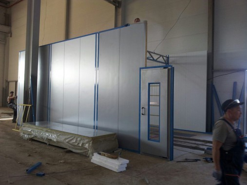 Проходная моечная камера 