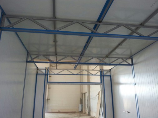 Проходная моечная камера 