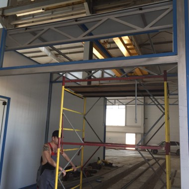 Проходная моечная камера 