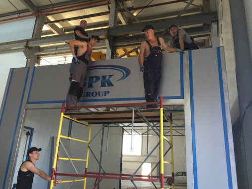 Проходная моечная камера 