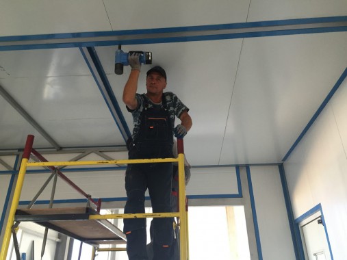 Проходная моечная камера 