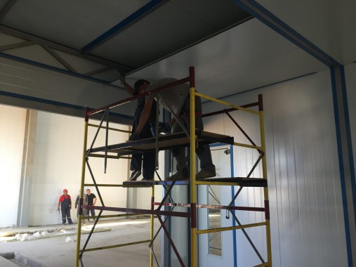 Проходная моечная камера 