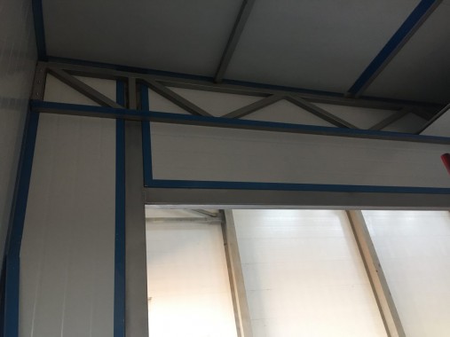 Проходная моечная камера 