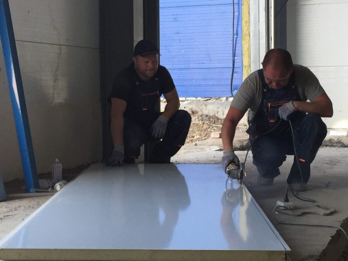 Проходная моечная камера 