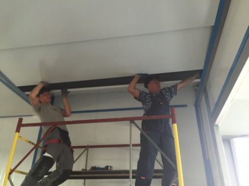 Проходная моечная камера 