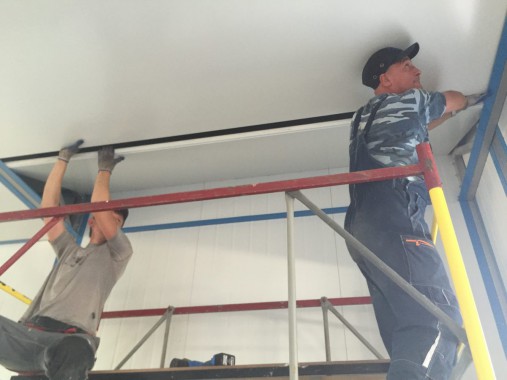 Проходная моечная камера 