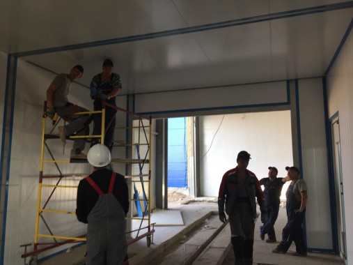 Проходная моечная камера 