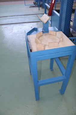 Подставка для поршней-шатунов