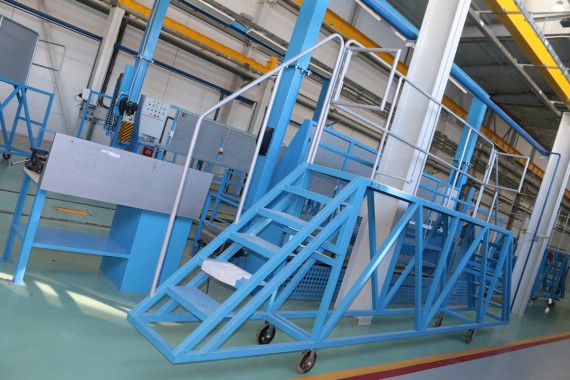 Передвижная подъемная площадка