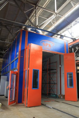 Окрасочно-сушильная камера для вилочных погрузчиков и металлоконструкций (Невьянский Машиностроительный Завод, г. Невьянск, Свердловская область)