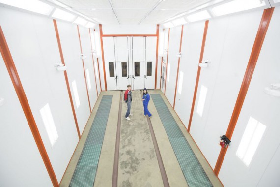 Окрасочно-сушильная камера для вилочных погрузчиков и металлоконструкций (Невьянский Машиностроительный Завод, г. Невьянск, Свердловская область)