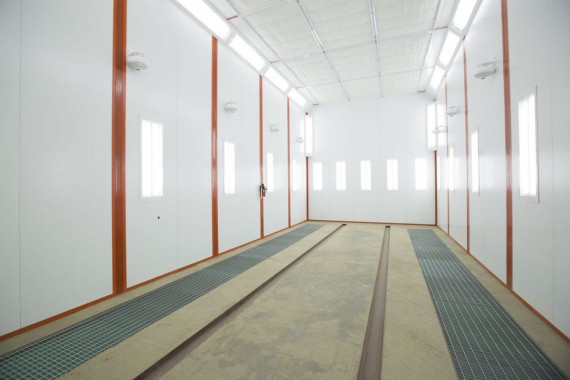 Окрасочно-сушильная камера для вилочных погрузчиков и металлоконструкций (Невьянский Машиностроительный Завод, г. Невьянск, Свердловская область)