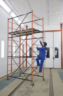 Окрасочно-сушильная камера для вилочных погрузчиков и металлоконструкций (Невьянский Машиностроительный Завод, г. Невьянск, Свердловская область)