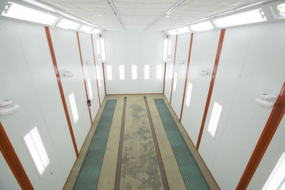 Окрасочно-сушильная камера для вилочных погрузчиков и металлоконструкций (Невьянский Машиностроительный Завод, г. Невьянск, Свердловская область)