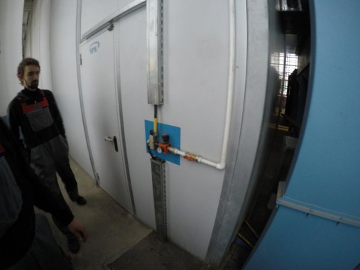 Дробеструйная камера для жд вагонов. Музей РЖД в г. Екатеринбург Дробеструйная камера для жд вагонов. Музей РЖД в г. Екатеринбург