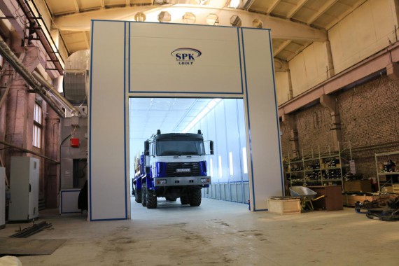 Покрасочно-сушильная камера для колесной буровой техники SPK-24.7.6 Покрасочно-сушильная камера для колесной буровой техники SPK-24.7.6