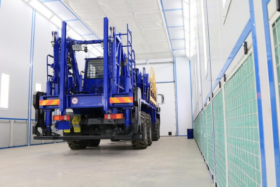 Покрасочно-сушильная камера для колесной буровой техники SPK-24.7.6 Покрасочно-сушильная камера для колесной буровой техники SPK-24.7.6