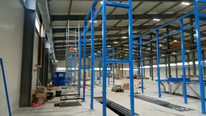 Комплекс подготовки и покраски для деталей с подвесной транспортной системой SPK Комплекс подготовки и покраски для деталей с подвесной транспортной системой SPK