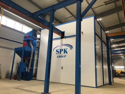 Комплекс подготовки и покраски для деталей с подвесной транспортной системой SPK Комплекс подготовки и покраски для деталей с подвесной транспортной системой SPK