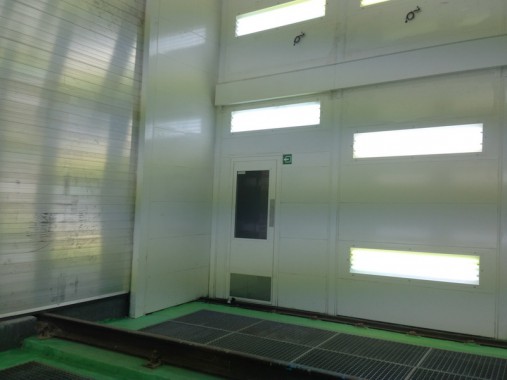 Электровозосборочный завод. Окрасочно-сушильная камера для ж/д.