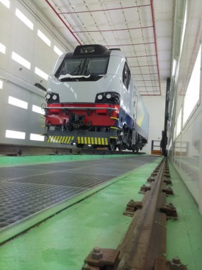 Электровозосборочный завод. Окрасочно-сушильная камера для ж/д.