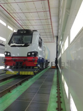 Электровозосборочный завод. Окрасочно-сушильная камера для ж/д.