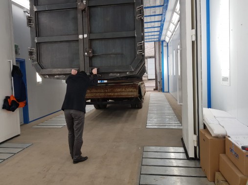 Комплекс подготовки, мойки и окраски поверхности для изделий машиностроительного комплекса, г. В. Луки Комплекс подготовки, мойки и окраски поверхности для изделий машиностроительного комплекса, г. В. Луки