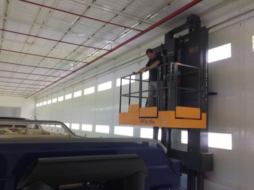 Электровозосборочный завод. Окрасочно-сушильная камера для ж/д.